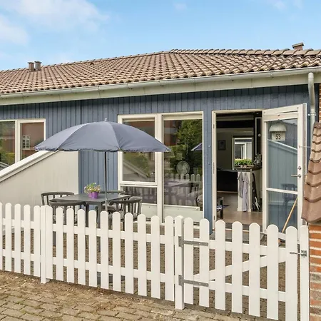 Ala - 80m From The Sea By Interhome * בוגנזה