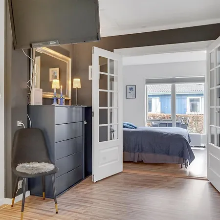 Ala - 80m From The Sea By Interhome דירה